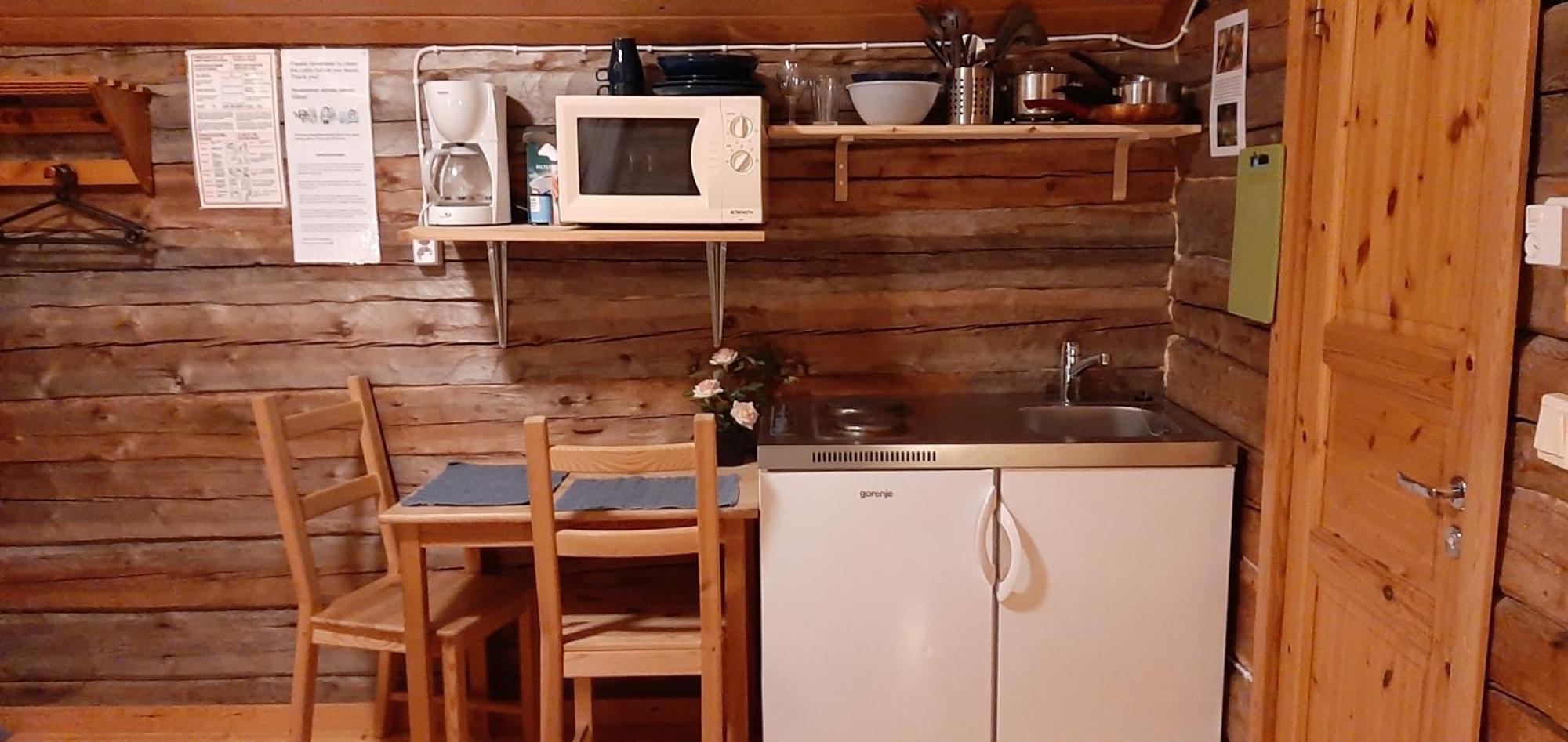 Korvala Log Cabins Luaran gambar