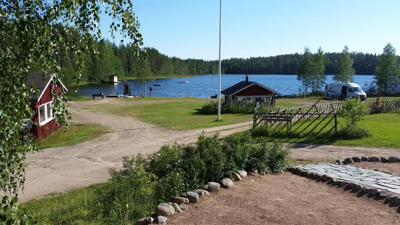 Korvala Log Cabins Luaran gambar